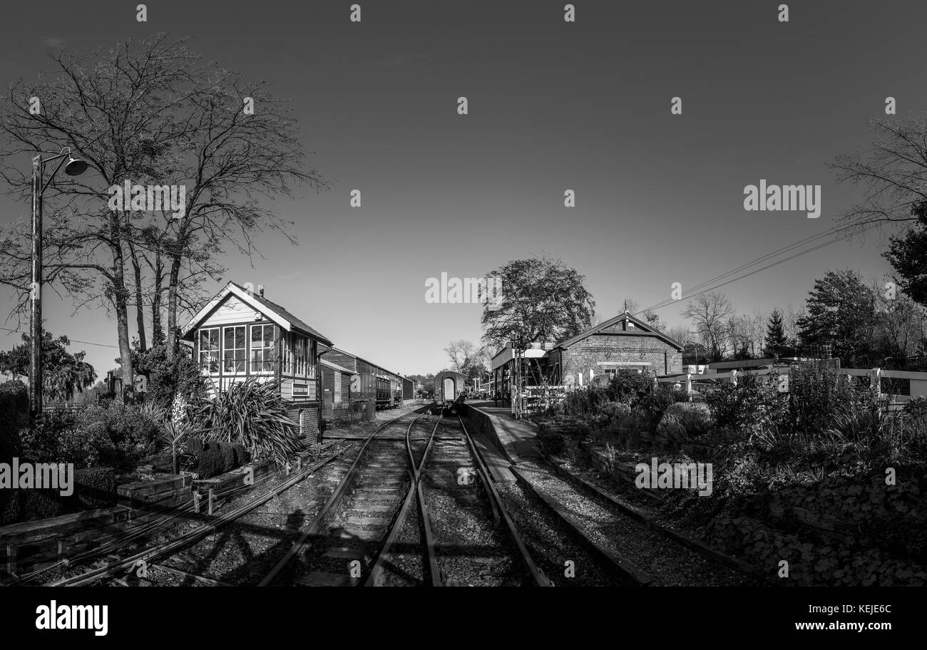 Kent & East Sussex Railway: Tenterden's Steam Railway, Tenterden Town Station, Kent, southeast England, old-fashioned signal box and rail tracks Stock Photo