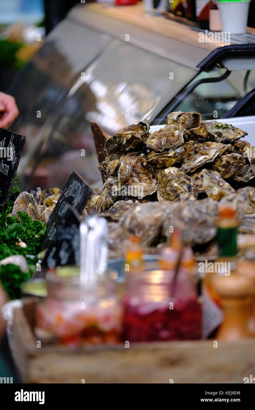 Oyster bar at Borough Market, London, United Kingdom Stock Photo Alamy