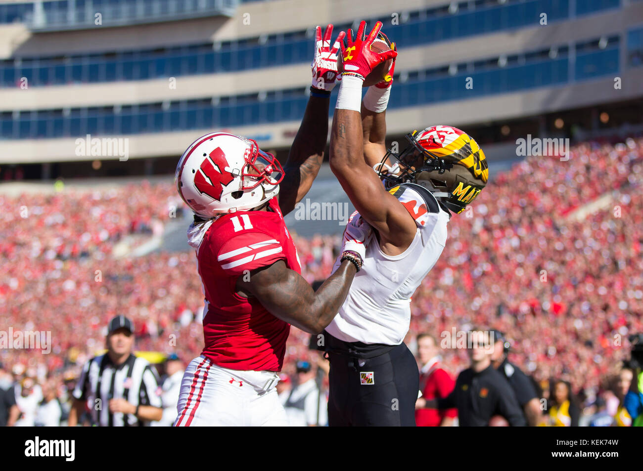 D.J. Moore and Stefon Diggs are having historic seasons for former Terps in  the NFL - The Diamondback