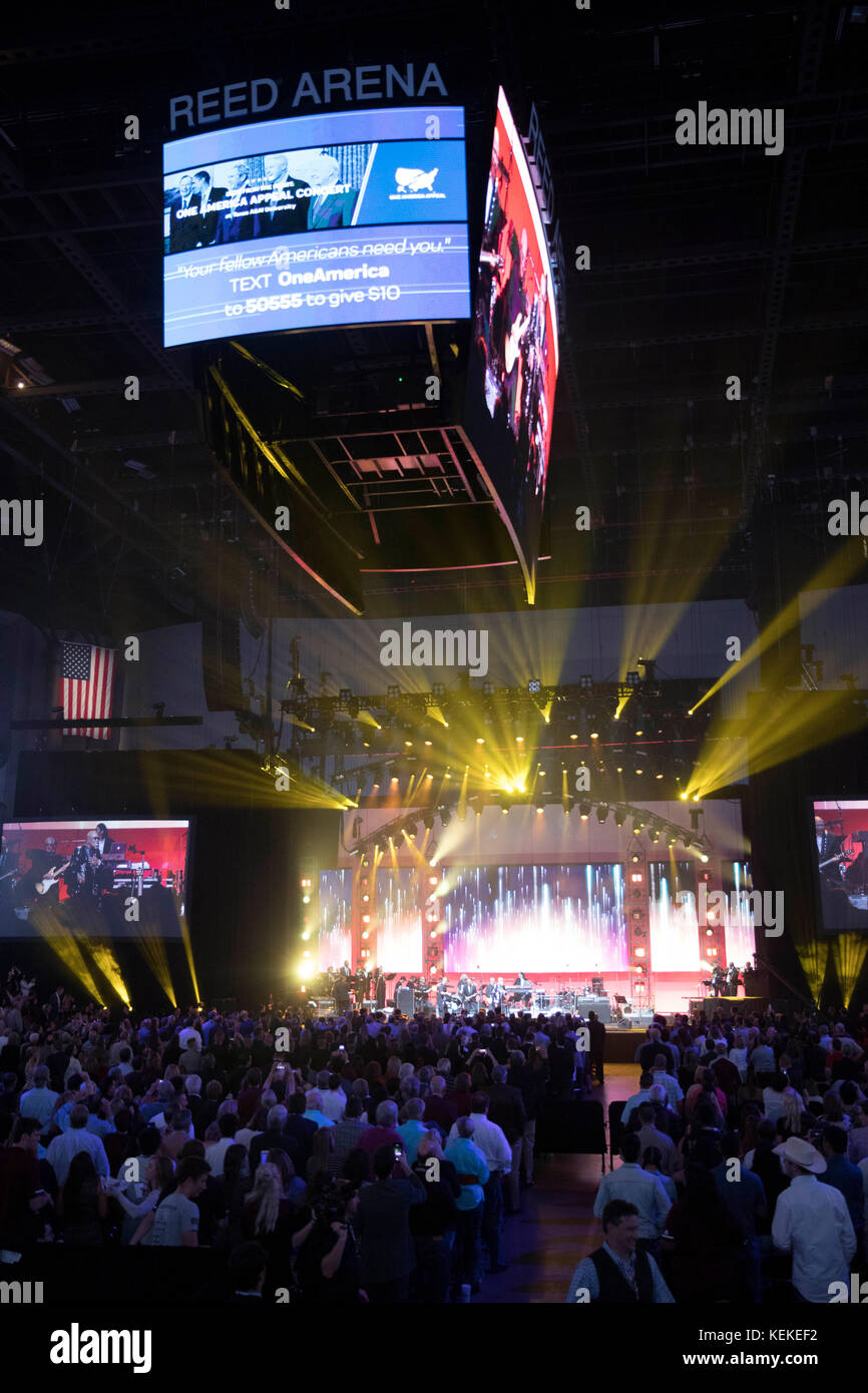 College Station, Texas USA Oct. 21, 2017: Blues singer Sam Moore, of the popular American R&B duo Sam and Dave, brings the crowd to its feet at the One America Appeal benefit concert and fundraiser for hurricane and storm relief. Presidents George H.W. Bush, George W. Bush, Bill Clinton and Barack Obama hosted the concert, held at Reed Arena on the campus of Texas A&M University. Credit: Bob Daemmrich/Alamy Live News Stock Photo