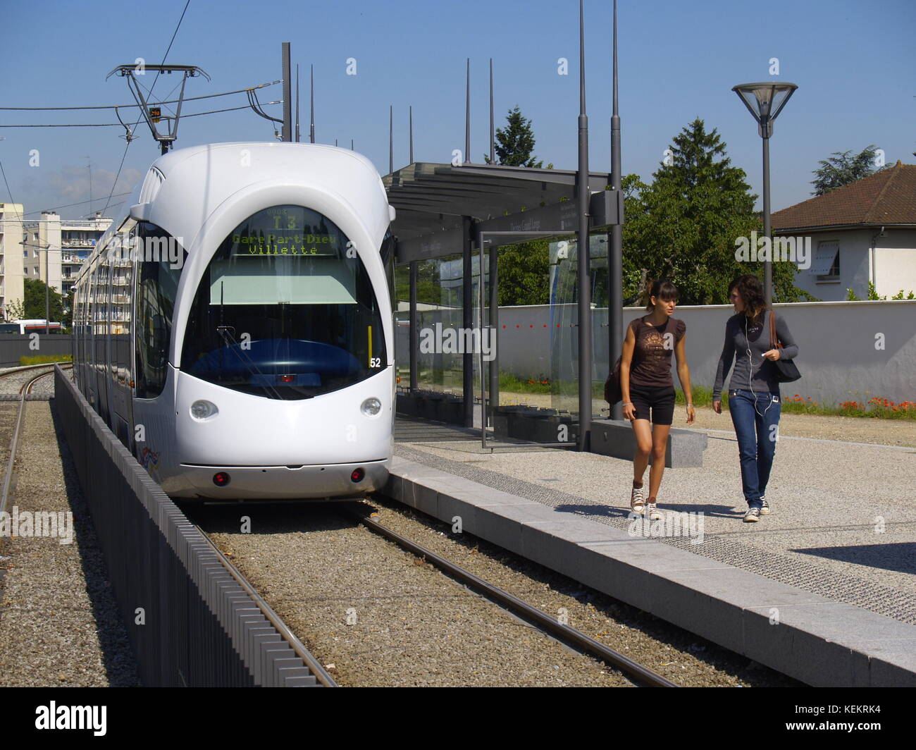 Tramway Lyon, °T3 Decines Grand Large Stock Photo Alamy