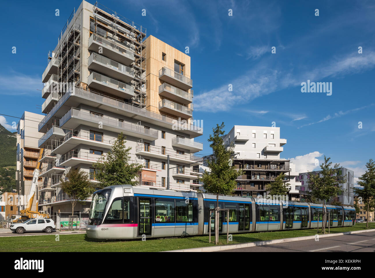 Grenoble, Tramway, Avenue des Martyrs Stock Photo Alamy