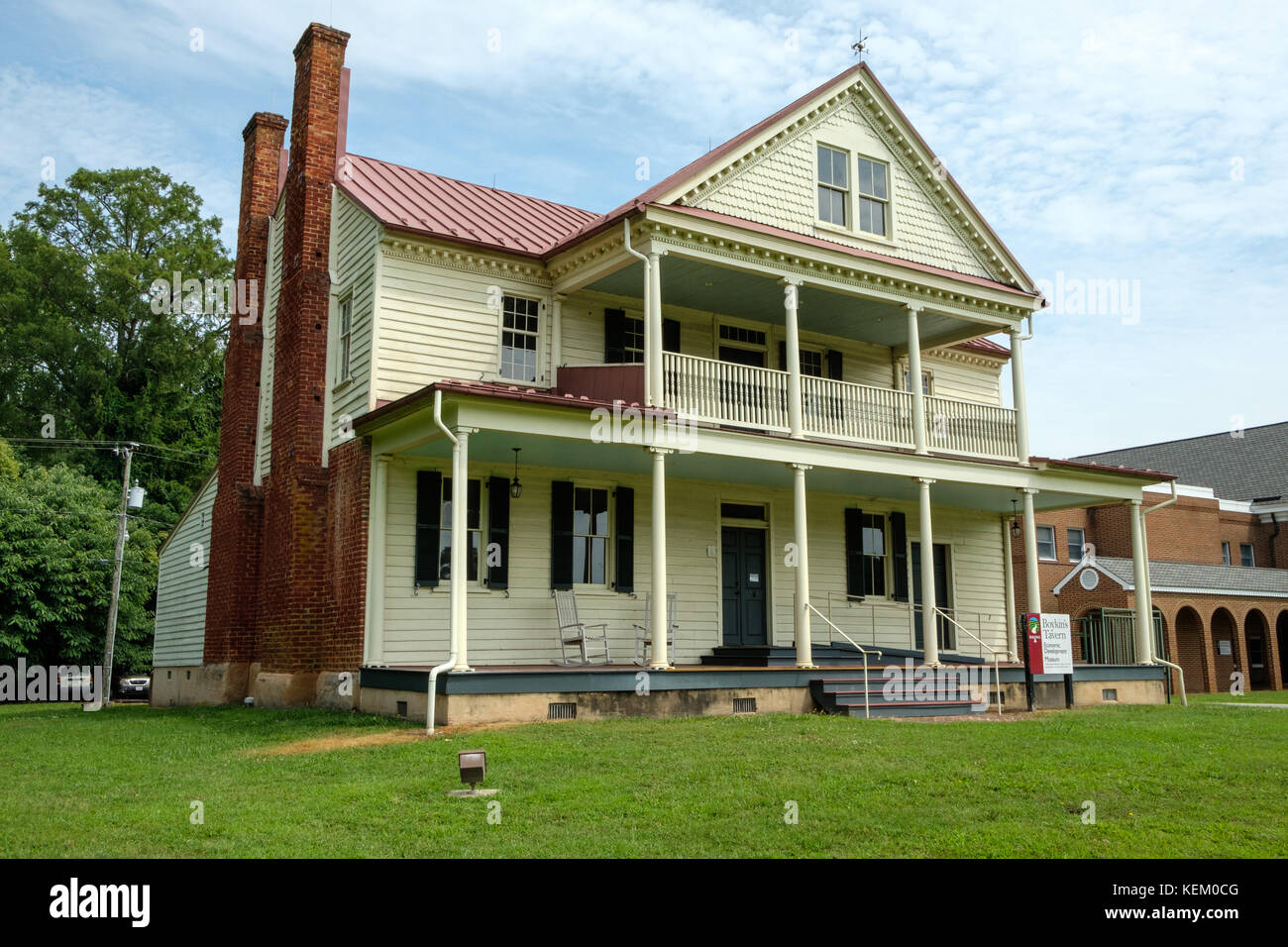 Boykins Tavern, Isle of Wight County Courthouse, Monument Circle