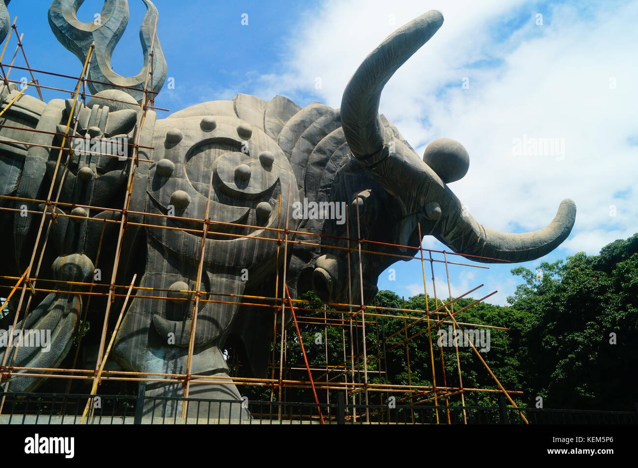 The statue of a giant cow Stock Photo Alamy