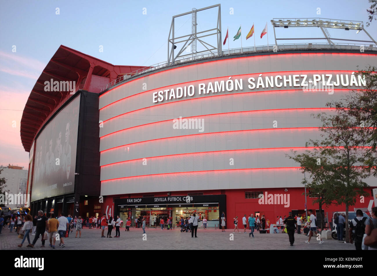 Exterior of the Ramón Sánchez Pizjuán Stadium, Sevilla FC vs Las Palmas, Seville, Andalucia, Spain, September 2017 Stock Photo