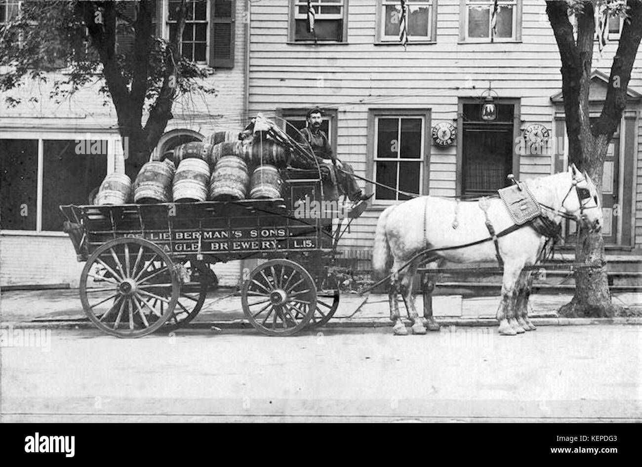1908 Beer Delivery Stock Photo - Alamy