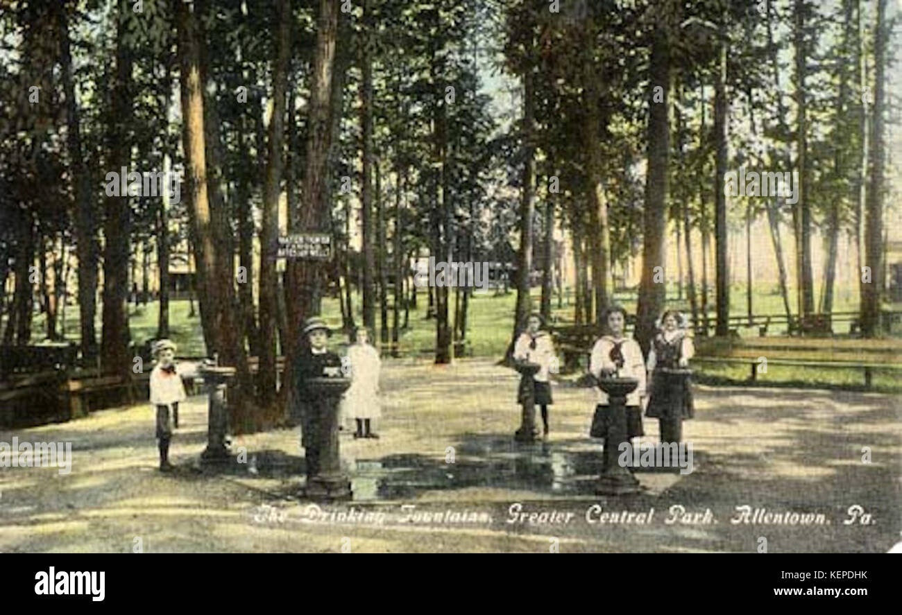1910 Central Park The Drinking Fountains Stock Photo Alamy