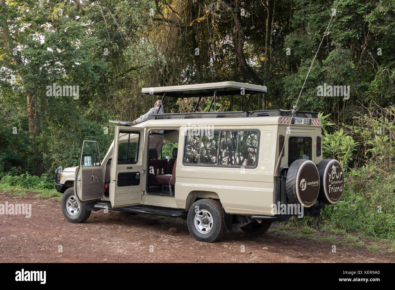 Poptop safari Land Cruiser in Arusha National Park, Tanzania Stock