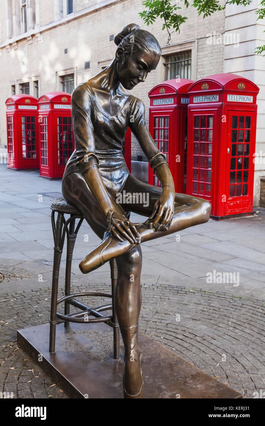 England, London, Covent Garden, The Royal Opera House, Bronze Statue titled "Young Dancer" by