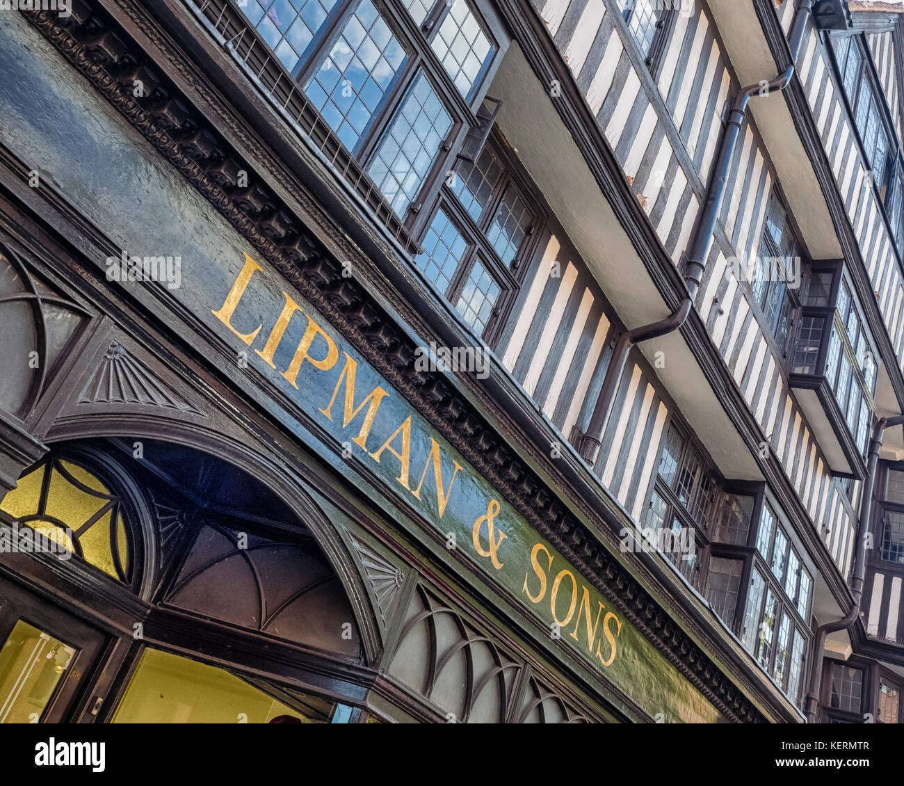 STAPLE INN BUILDING, HIGH HOLBORN, LONDON:  High Holborn Shop Sign on the Tudor Grade 1 Listed Building Stock Photo