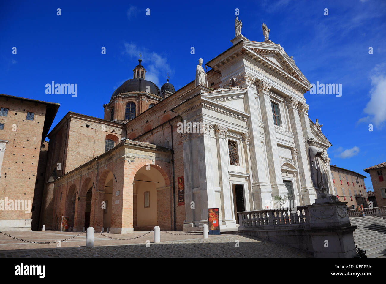 View of the Cathedral, Duomo di Urbino, Cattedrale Metropolitana di Santa Maria Assunta Duomo, Urbino, Marche, Italy Stock Photo