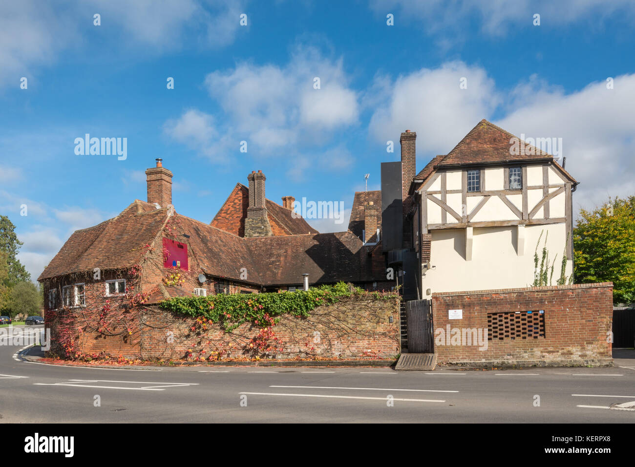 Cottages in Chiddingfold village in Surrey, UK Stock Photo Alamy