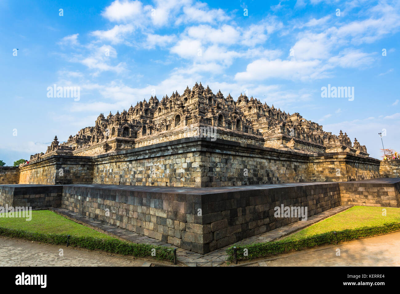 Borobudur 9th century mahayana buddhist temple hi-res stock photography ...