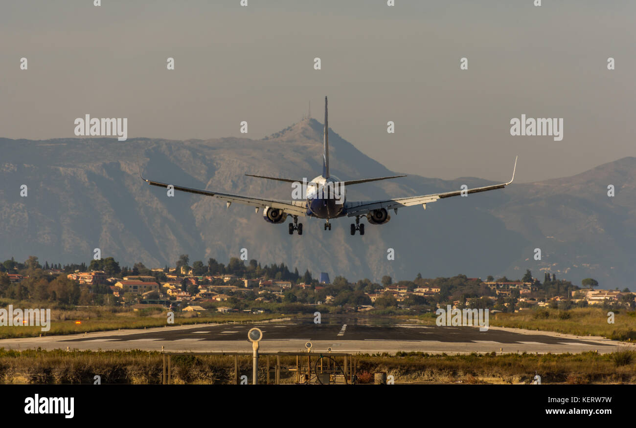 Plane landing at Corfu International Airport Stock Photo Alamy