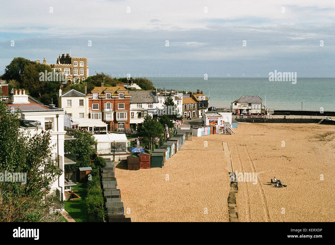 Houses at Broadstairs, Thanet, on the Kent coast, looking towards the sea Stock Photo