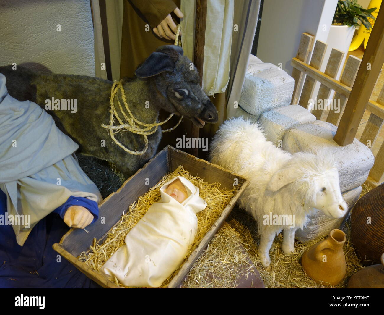 a model from a nativity Christmas scene Stock Photo Alamy
