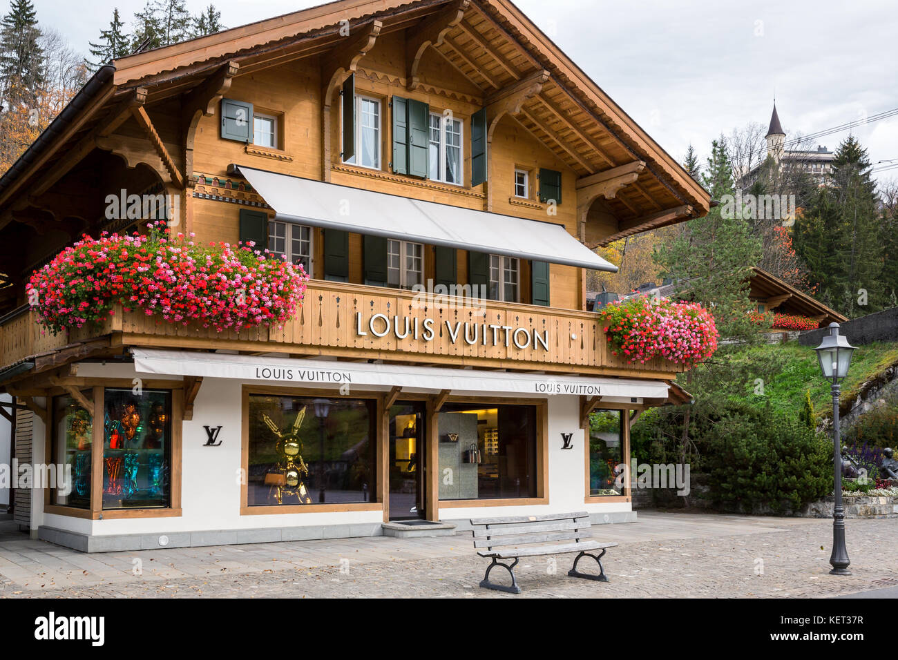 Louis Vuitton store in Gstaad, Canton of Bern, Switzerland Stock Photo