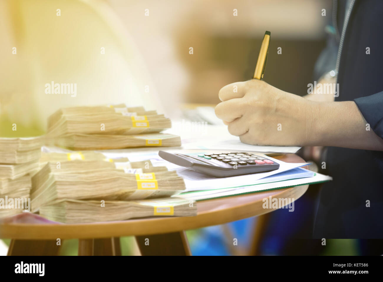 Businessmen Are Signing Financial Contracts An Official Document With businessmen-are-signing-financial-contracts-an-official-document-with