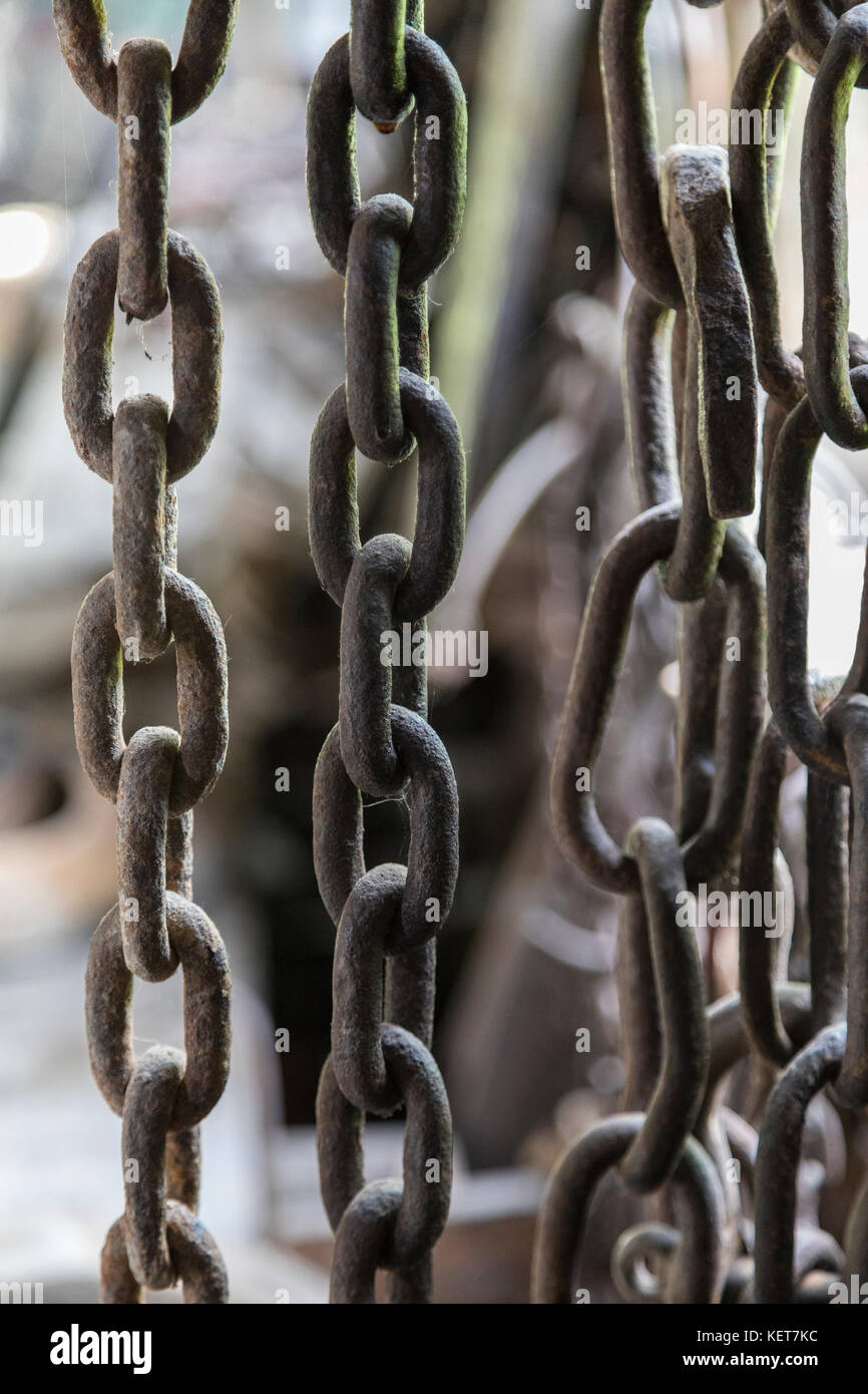Chains hanging wall chain hi-res stock photography and images - Alamy