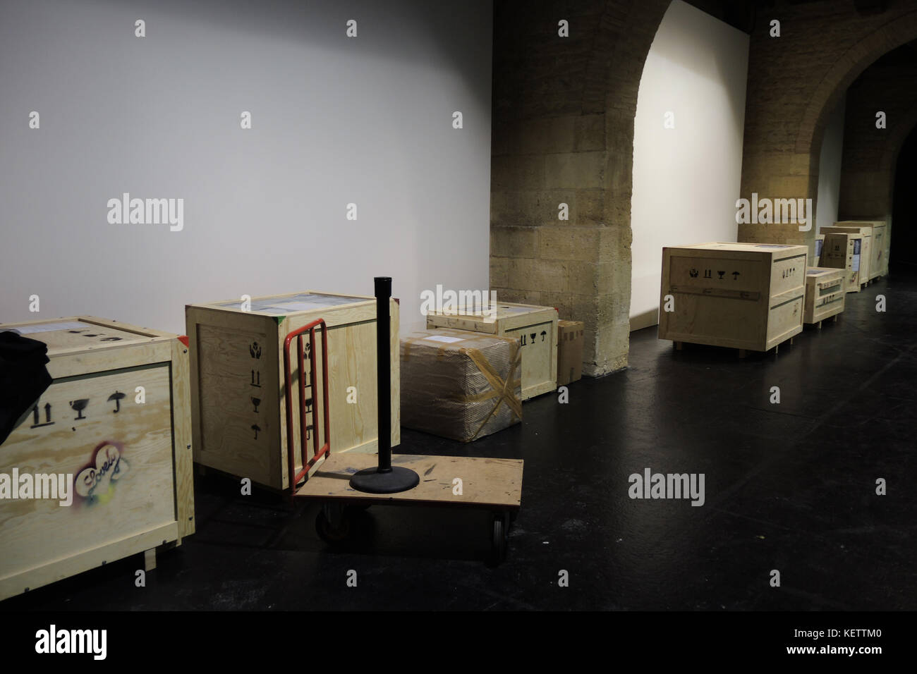 CAPC CONTEMPORARY ART MUSEUM BORDEAUX FRANCE ENTREPOT LAINE