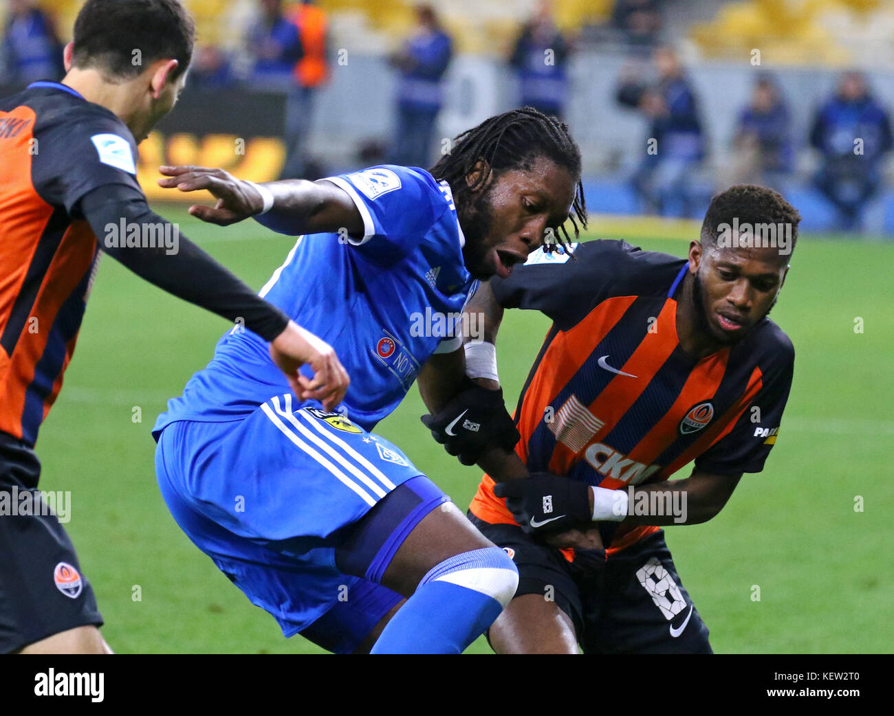 RSC Anderlecht thank Mbokani for his strong contribution into club's  achievements - FC Dynamo Kyiv official website