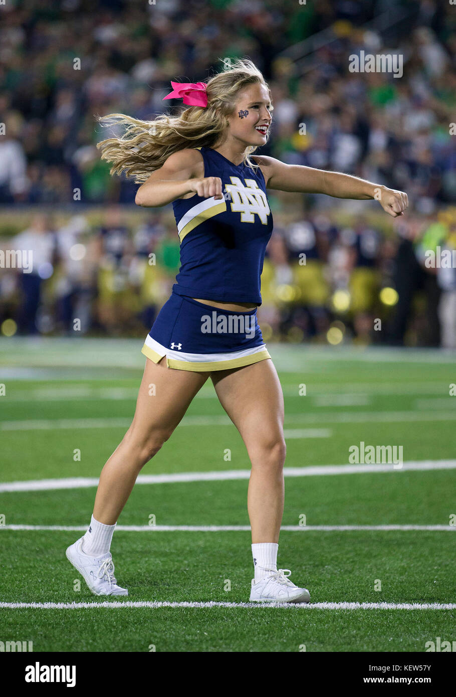 October 21, 2017: Notre Dame cheerleader performs during NCAA football game action between the USC Trojans and the Notre Dame Fighting Irish at Notre Dame Stadium in South Bend, Indiana. Notre Dame defeated USC 49-14. John Mersits/CSM. Stock Photo