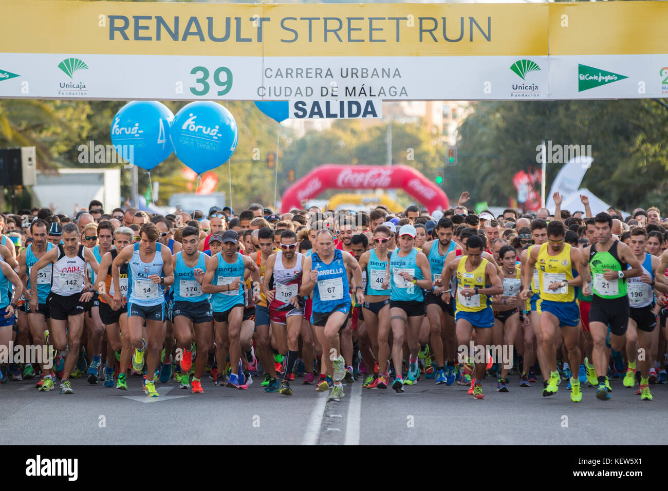 Malaga, Spain. 22nd Oct, 2017. Start line in '39 Carrera urbana ciudad de Malaga' in Malaga, Spain on October 22, 2017 Credit: Aitormmfoto/Alamy Live News Stock Photo