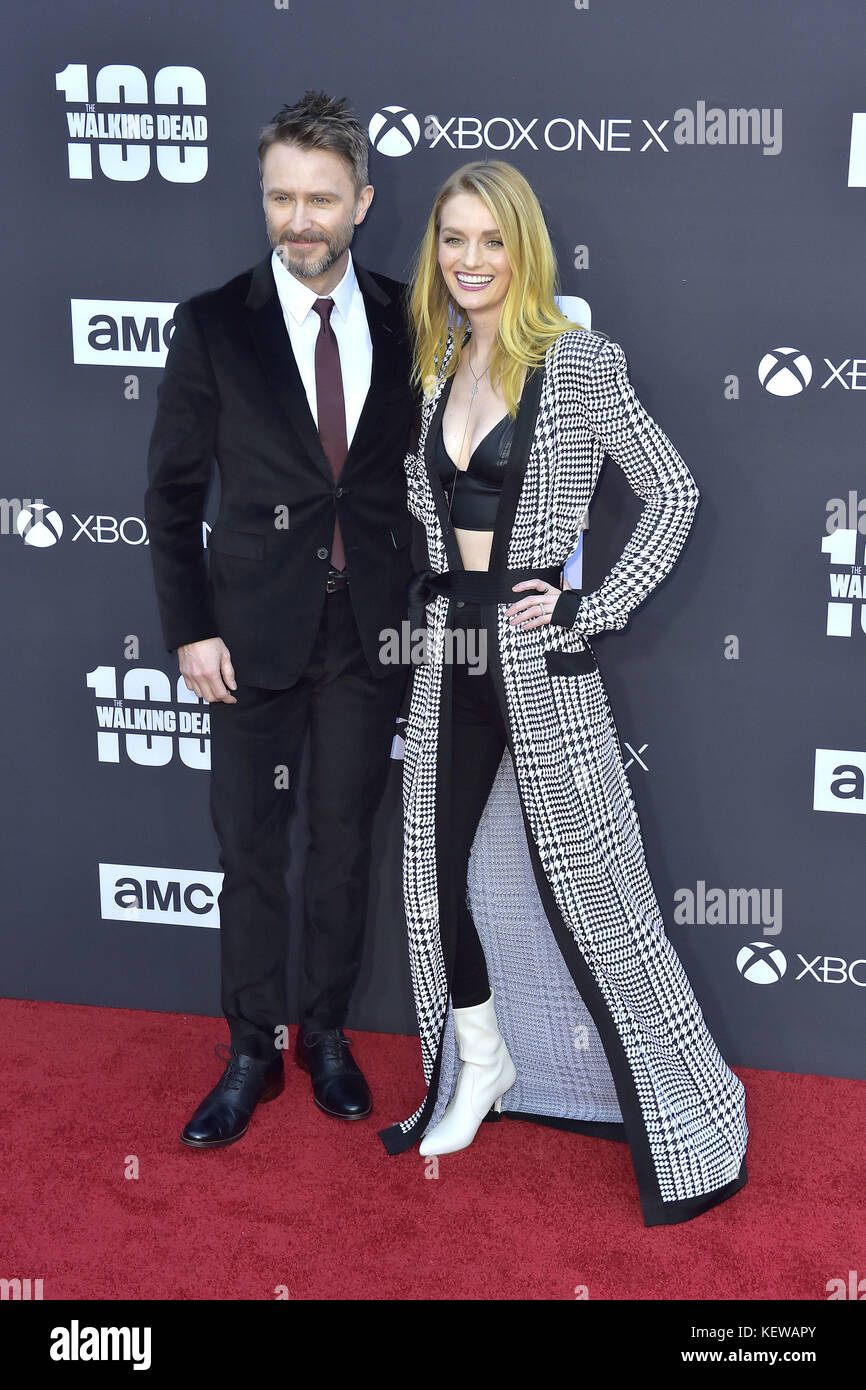 Chris Hardwick and his wife Lydia Hearst attend AMC's 'The Walking Dead' Season 8 Premiere and the 100th Episode celebration at Greek Theatre on October 22, 2017 in Los Angeles, California. | Verwendung weltweit Stock Photo