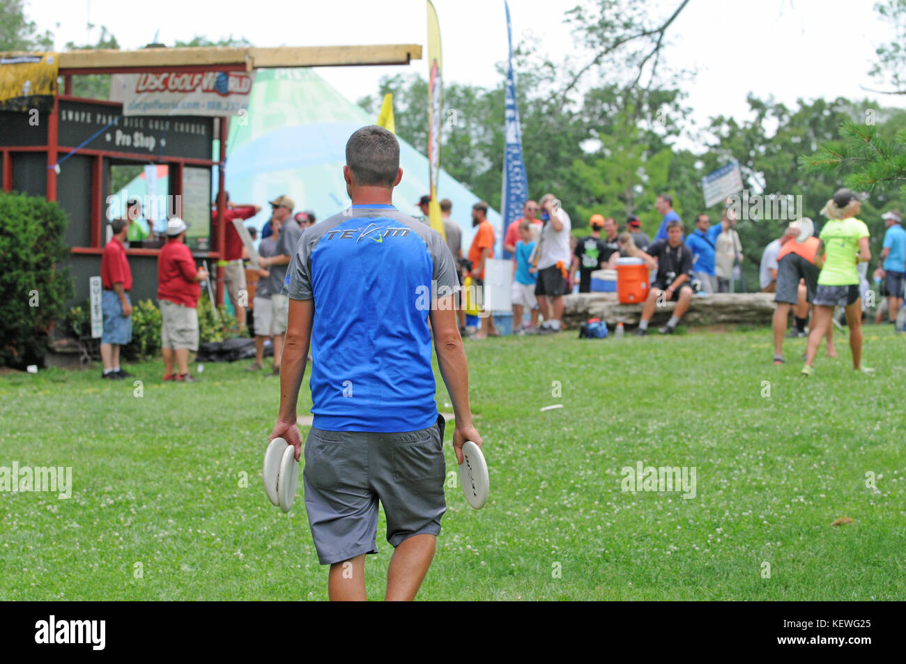 Paul Ulibarri is an American professional disc golfer from Mesa