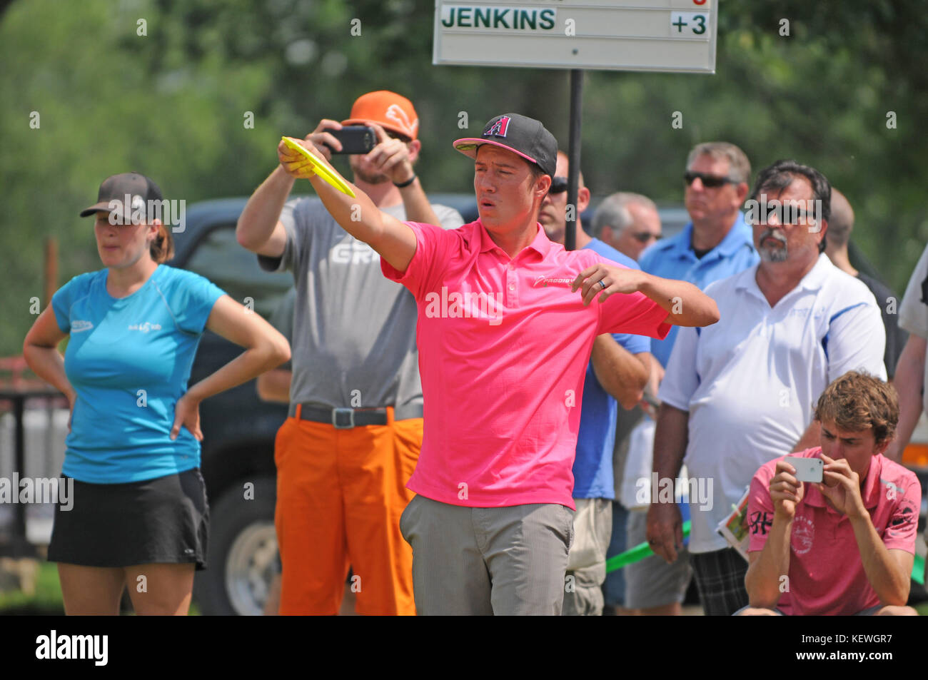 Paul Ulibarri is from Mesa, Arizona. He has been professionally playing disc golf since 2005