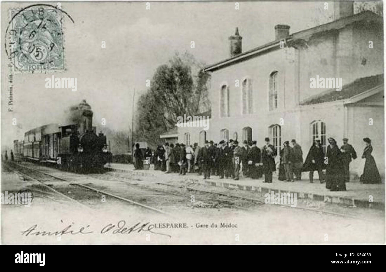 CP Gare de Lesparre Stock Photo Alamy