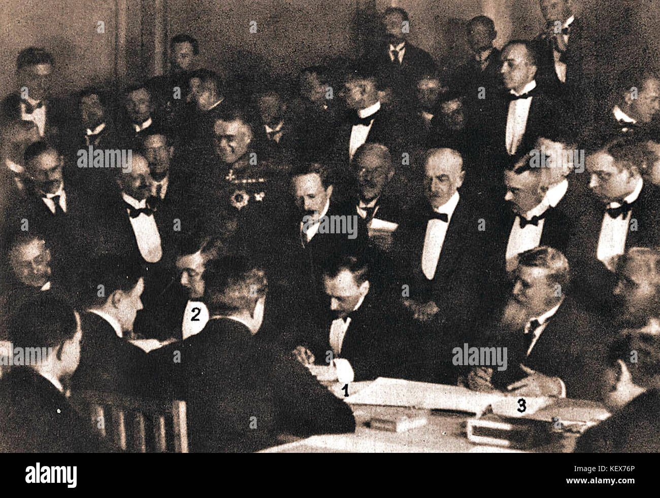 Brest litovsk treaty Stock Photo - Alamy