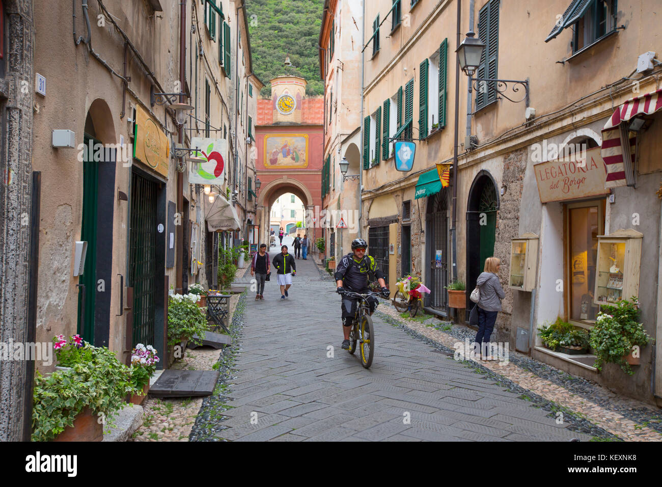 Savona street hi-res stock photography and images - Alamy