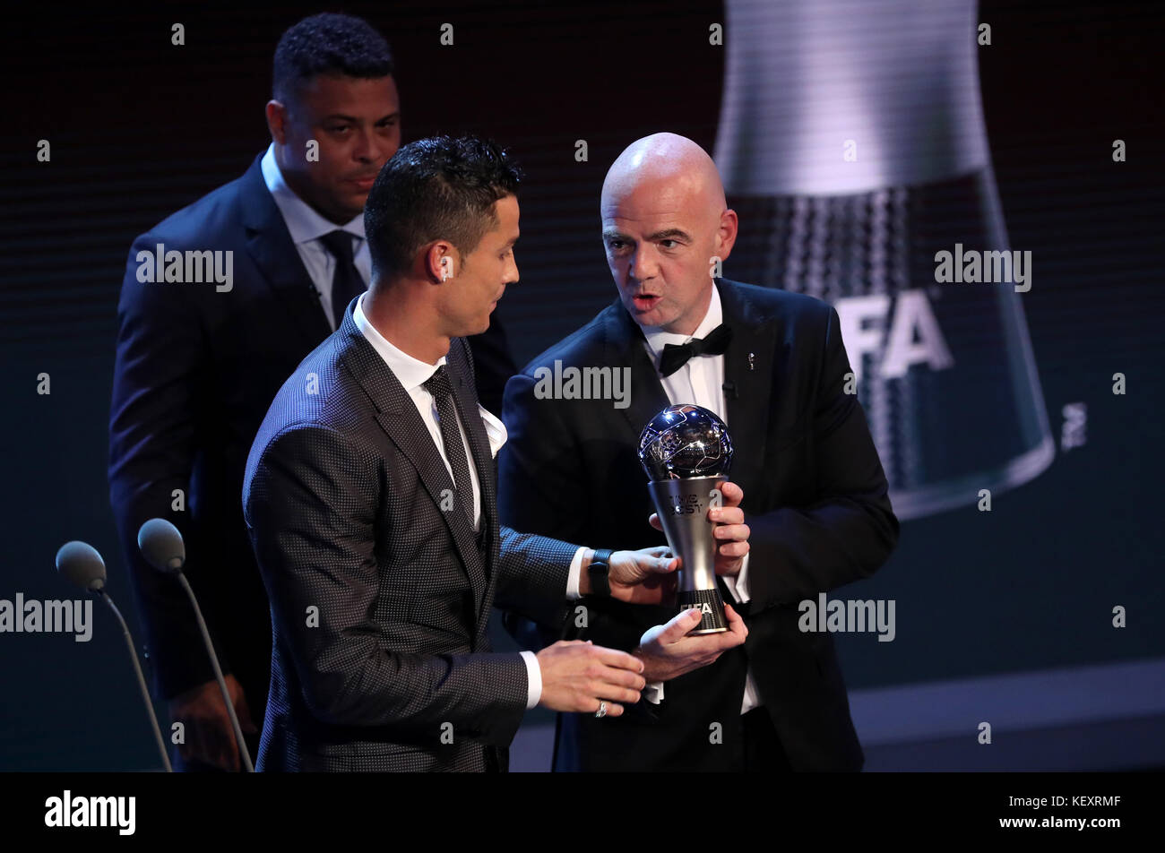 Gianni Infantino presents Cristiano Ronaldo the award for FIFA Men's