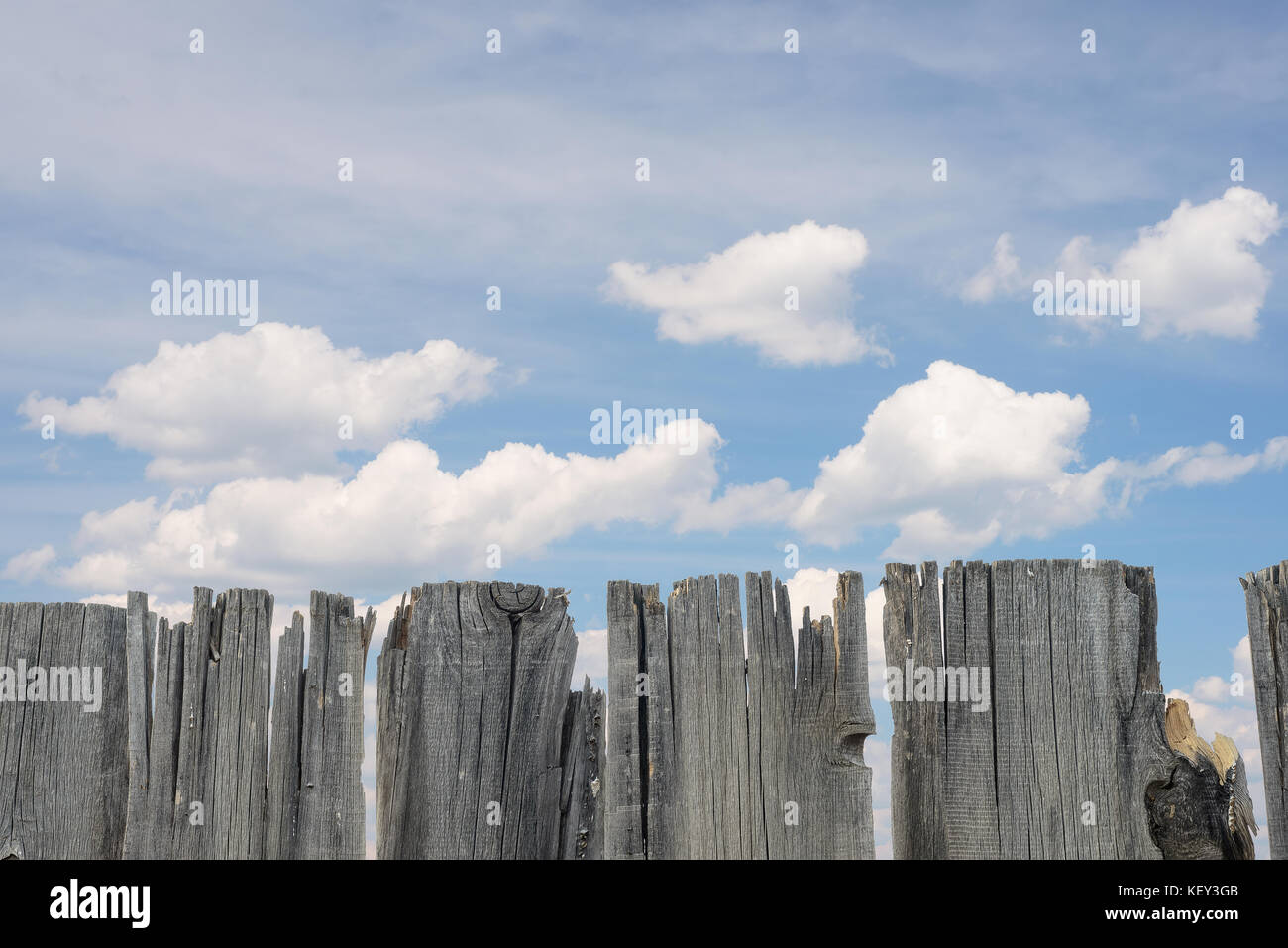 Landscape Timber Fence High Resolution Stock Photography and Images - Alamy