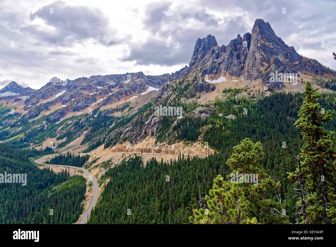 Liberty Bell Mountain and Early Winter Spires outside North Cascades National Park, Washington Stock Photo