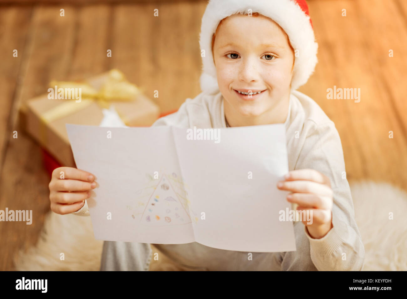 Redhead boy showing art hi-res stock photography and images - Alamy