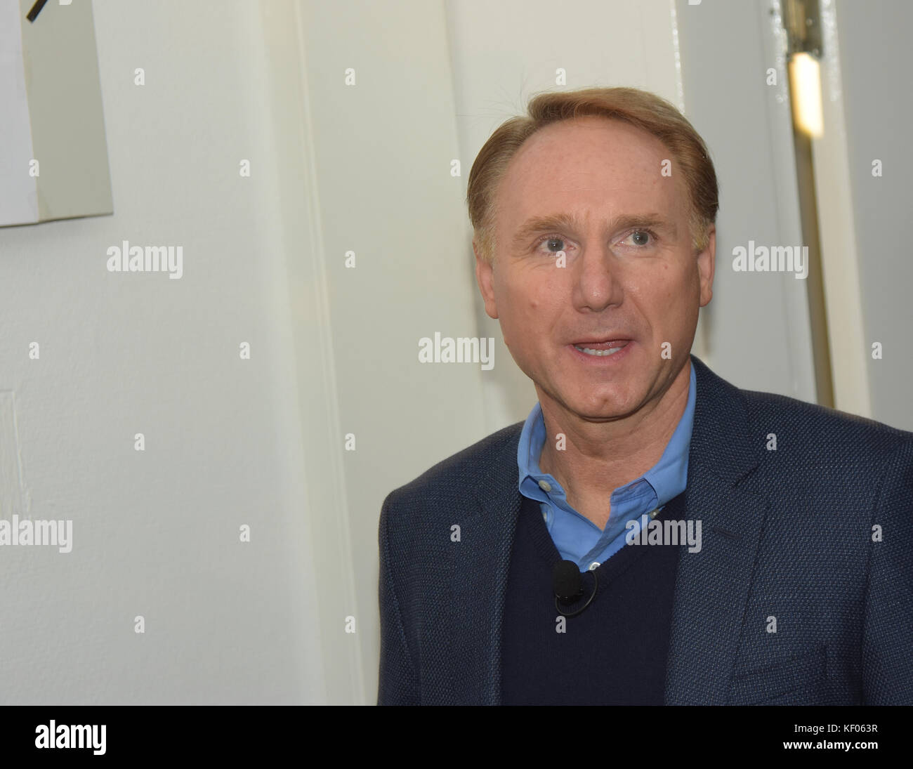 Frankfurt, Germany. 12th Oct. 2017. Dan Brown (* 1964) presents his