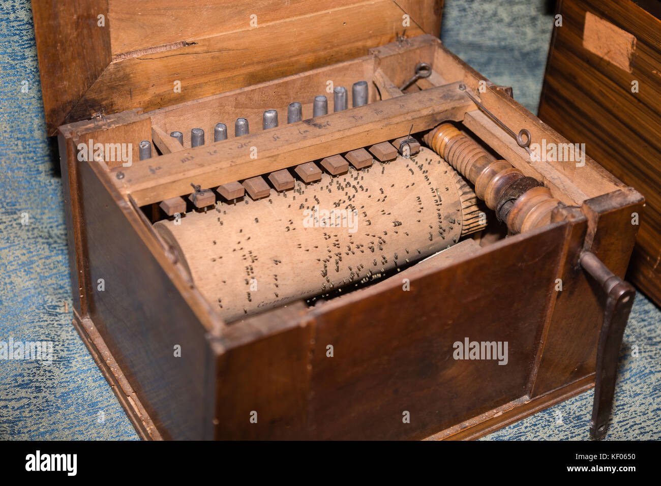 Detail of Inner Parts of Wooden Barrel Organ Stock Photo Alamy