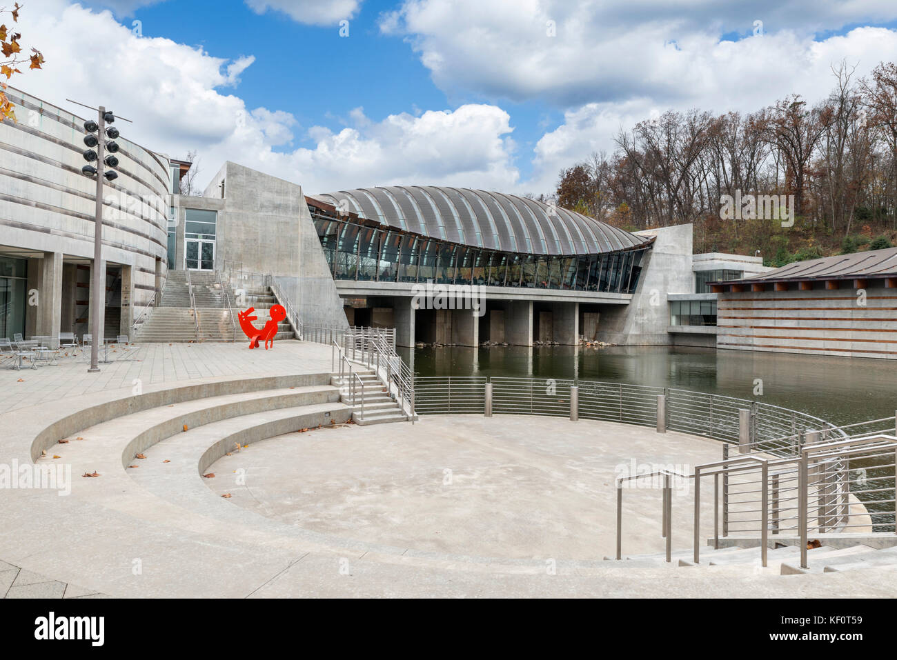 The Crystal Bridges Museum of American Art, Bentonville, Arkansas, USA Stock Photo