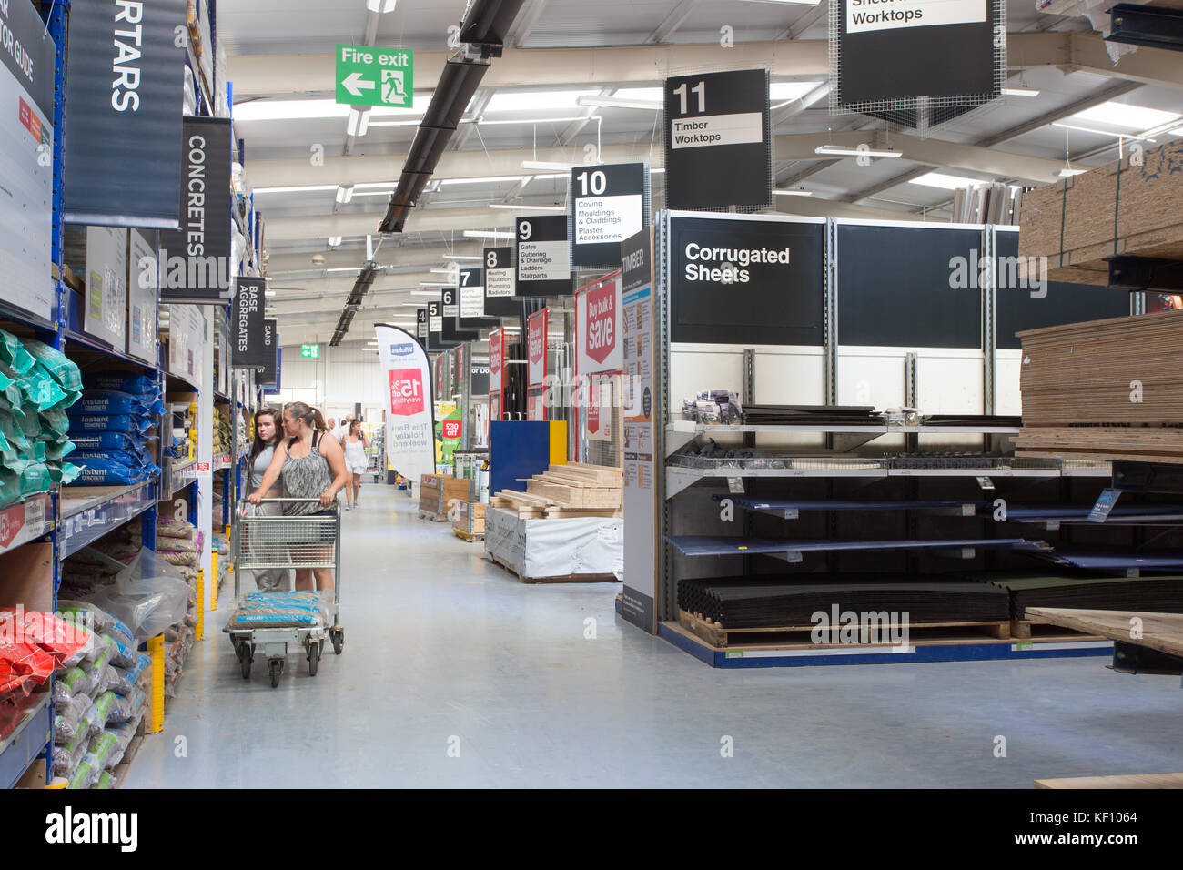 Wickes DIY store, Trowbridge Stock Photo Alamy