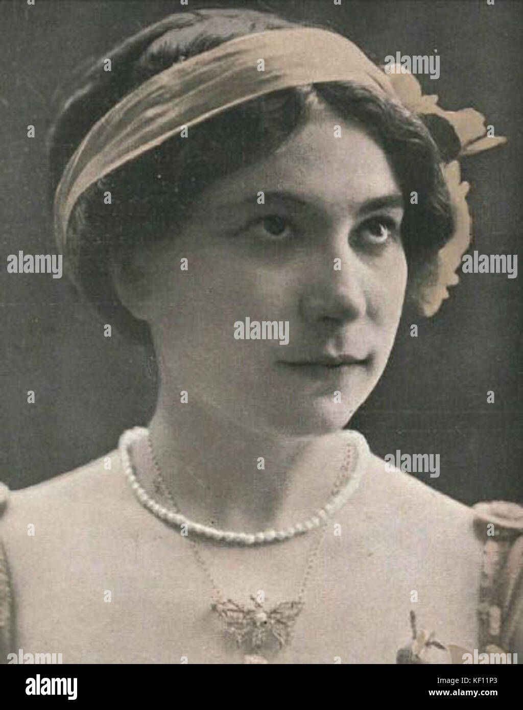 Margarita Xirgu en 1910 Stock Photo Alamy