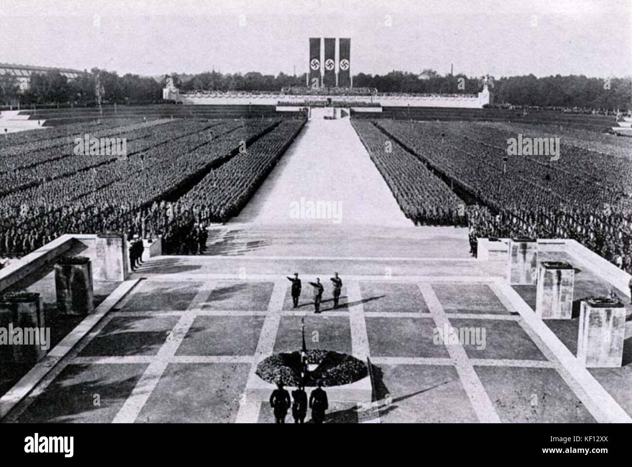 1930s historical in grounds hi-res stock photography and images - Alamy