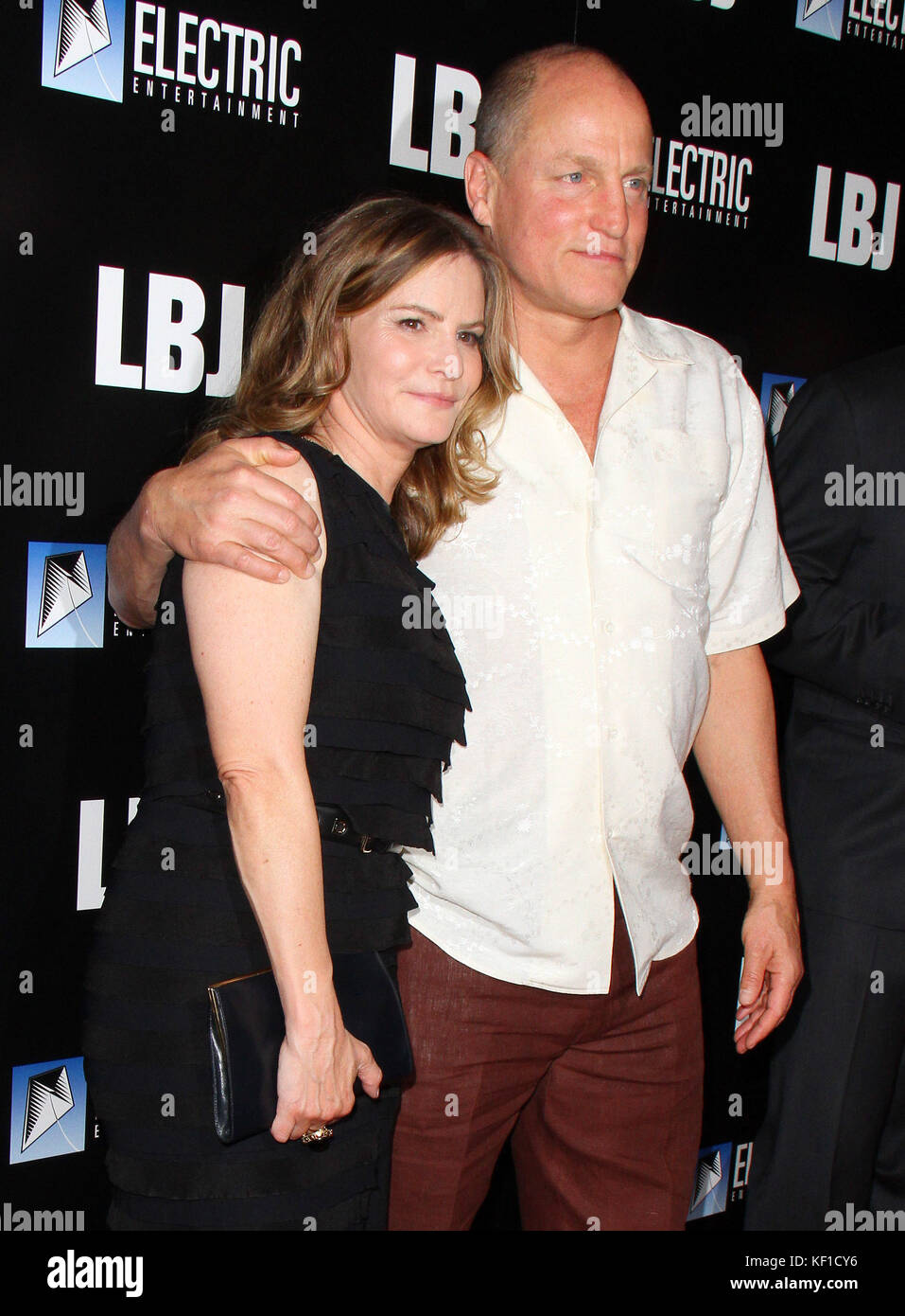 Los Angeles, CA, USA. 24th Oct, 2017. Jennifer Jason Leigh and Woody