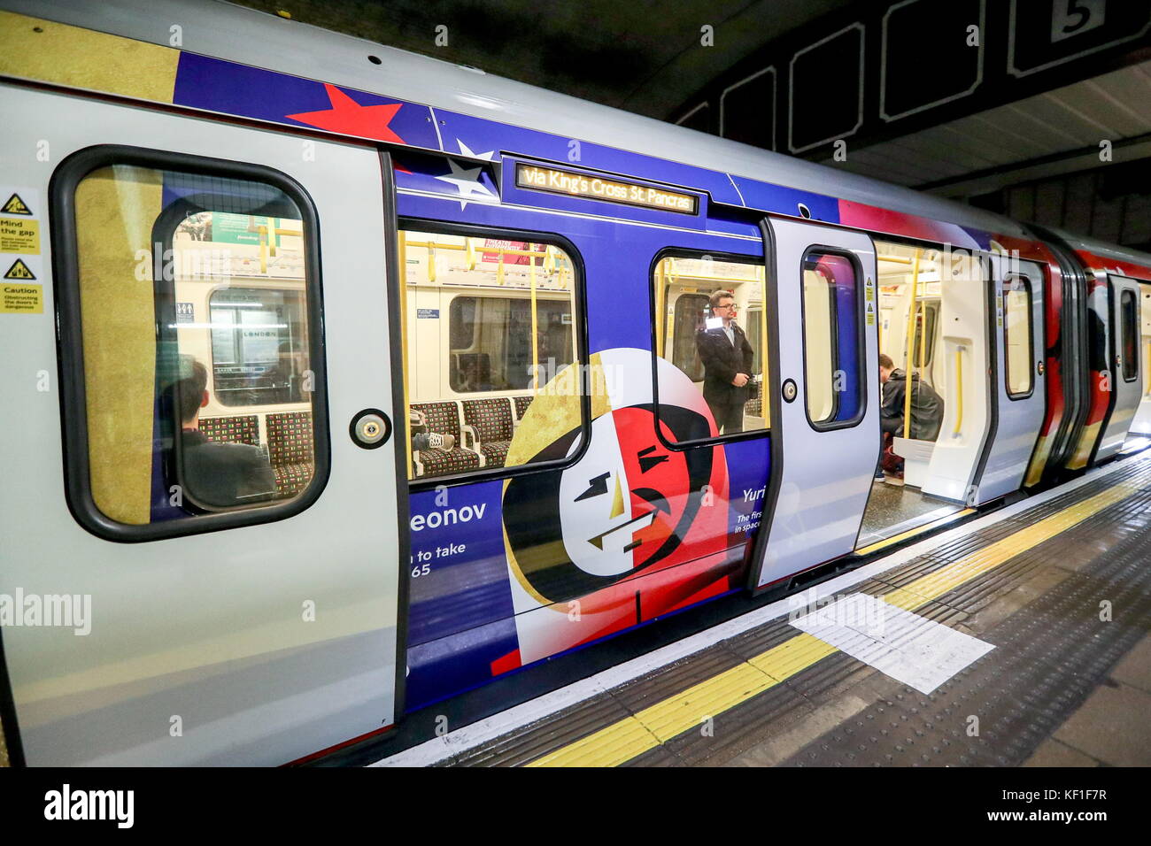 London Uk 25th Oct 17 The Launching Of The Heart Of Russia Themed Train With Seven Carriages Featuring Facts About Soviet And Russian Achievements In Ballet Graphic Arts Literature Cinema Architecture Space