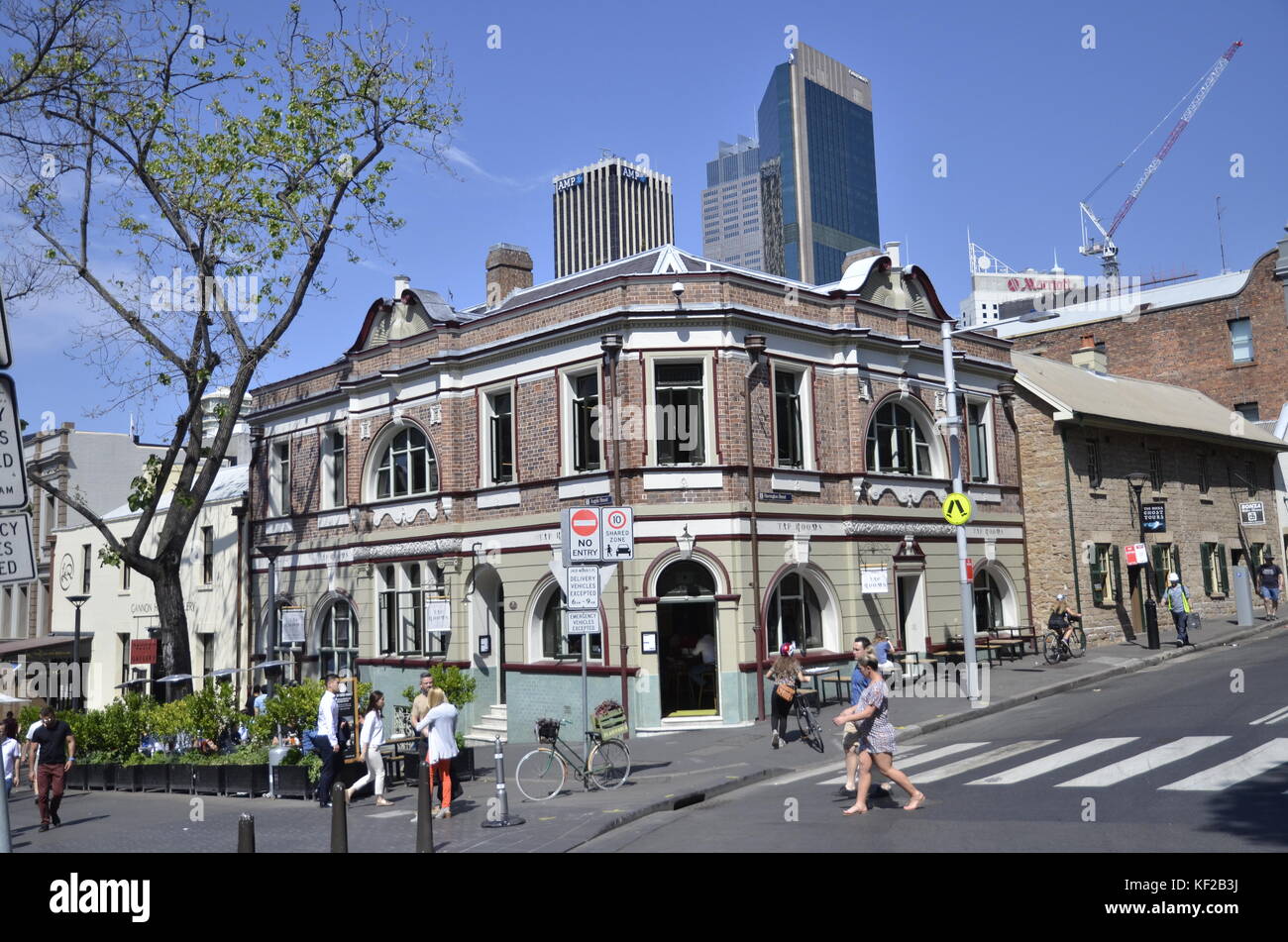 The Endeavour Tap House brew pub in Argyle Street in Sydney's Rocks area Stock Photo