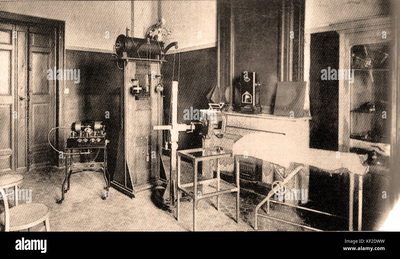 Radiographie vintage hi-res stock photography and images - Alamy