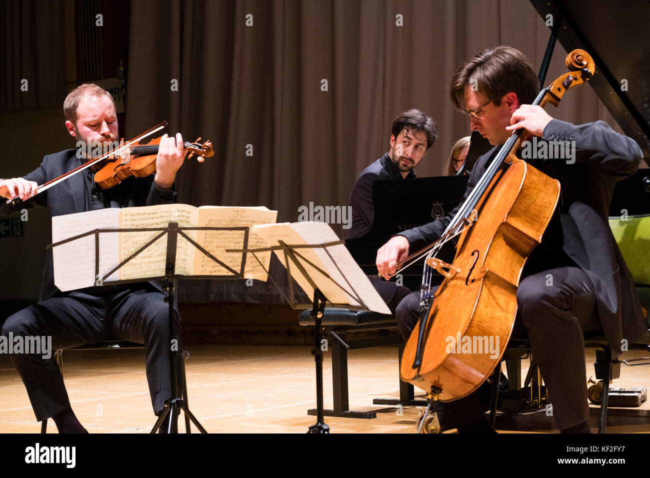 Jamie Campbell (violin) , Tom Poster (piano) Guy Johnston (cello