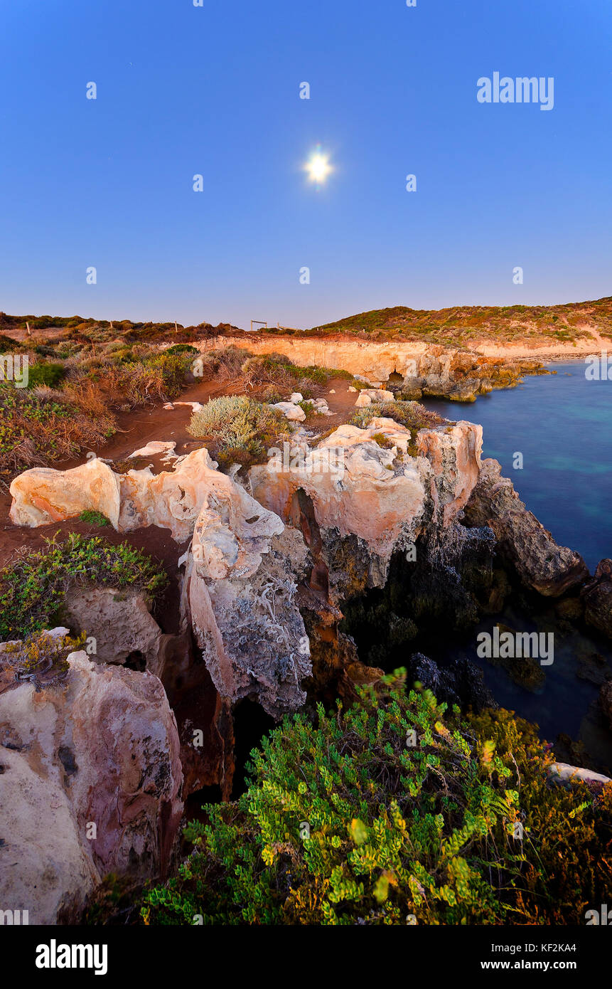 Limestone weathered rock formation High Resolution Stock Photography