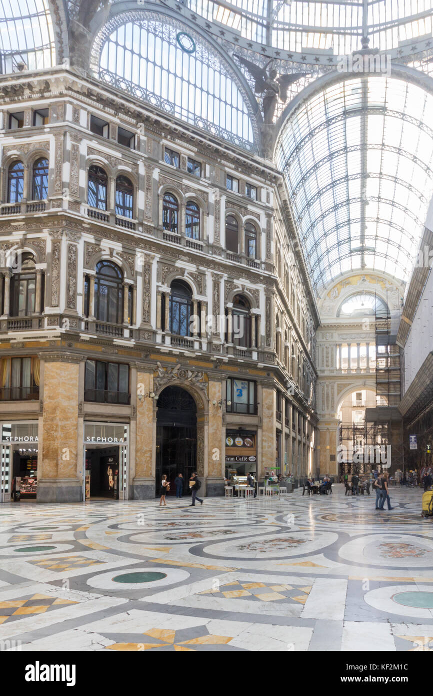 Shopping Centre Naples Hi res Stock Photography And Images Alamy Shopping Centre Naples Hi res Stock Photography And Images Alamy